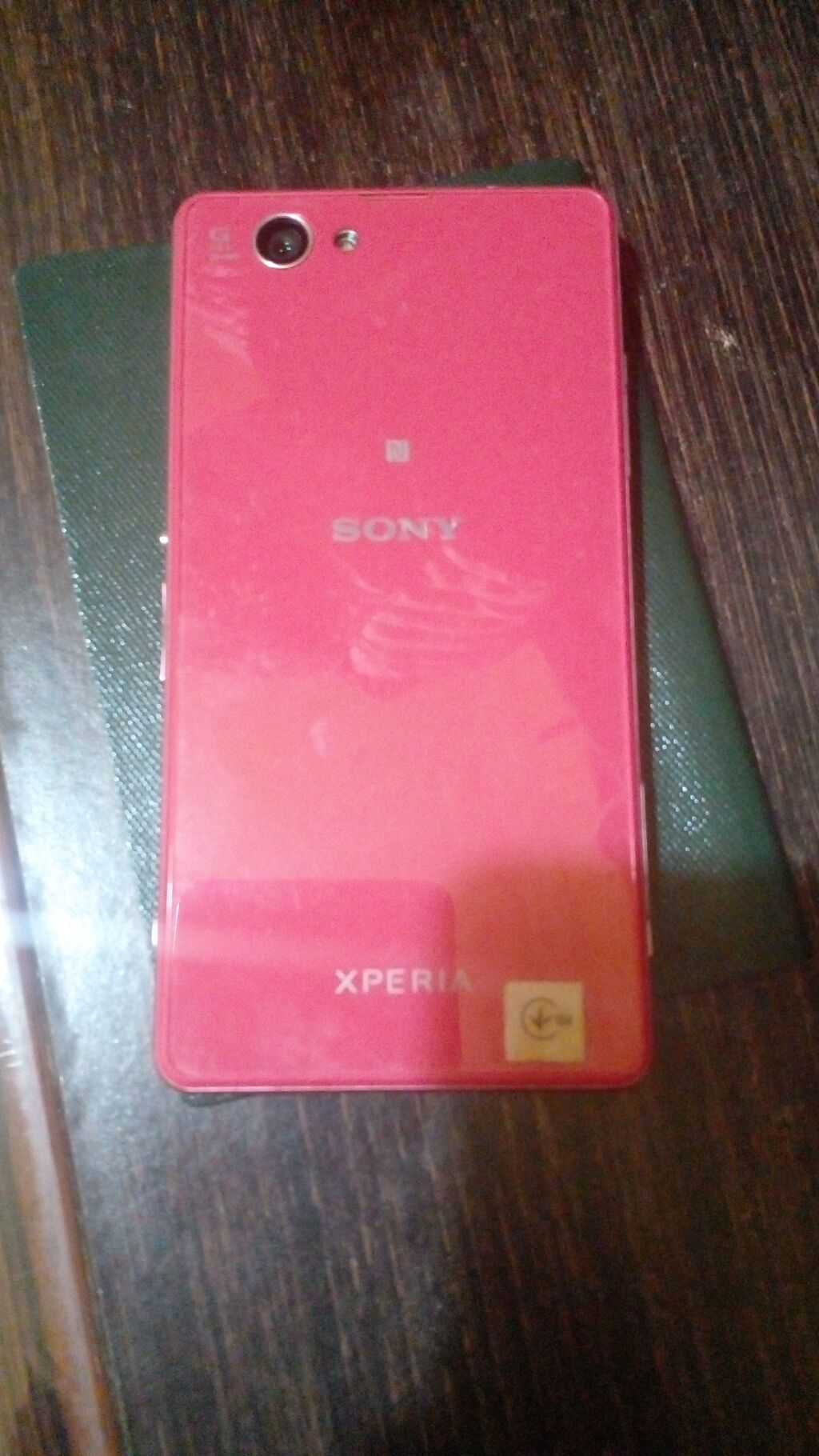 Sony Xperia z 1 compact. ekrani: 30 AZN ▷ Sony | Баку | 42621434 ᐈ lalafo.az