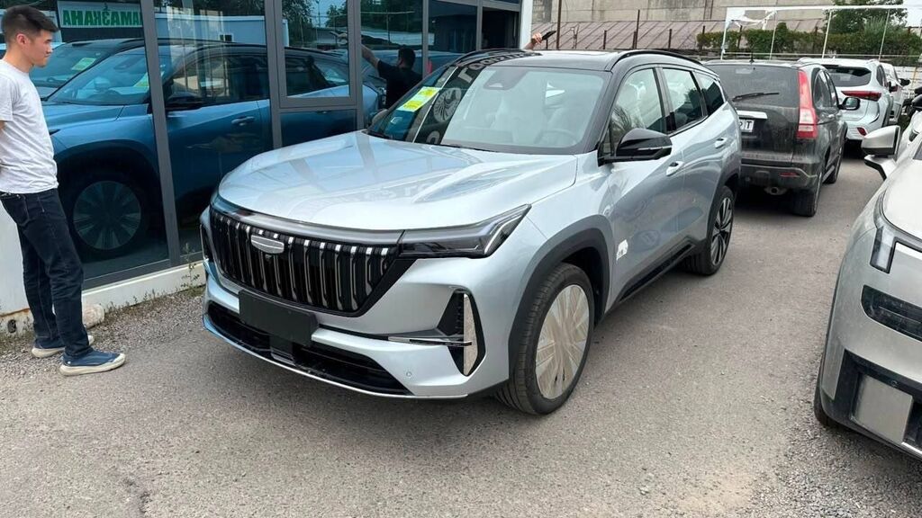 Geely Atlas: 2026 г., 1.5 л, Робот, Бензин, Внедорожник: фото 2