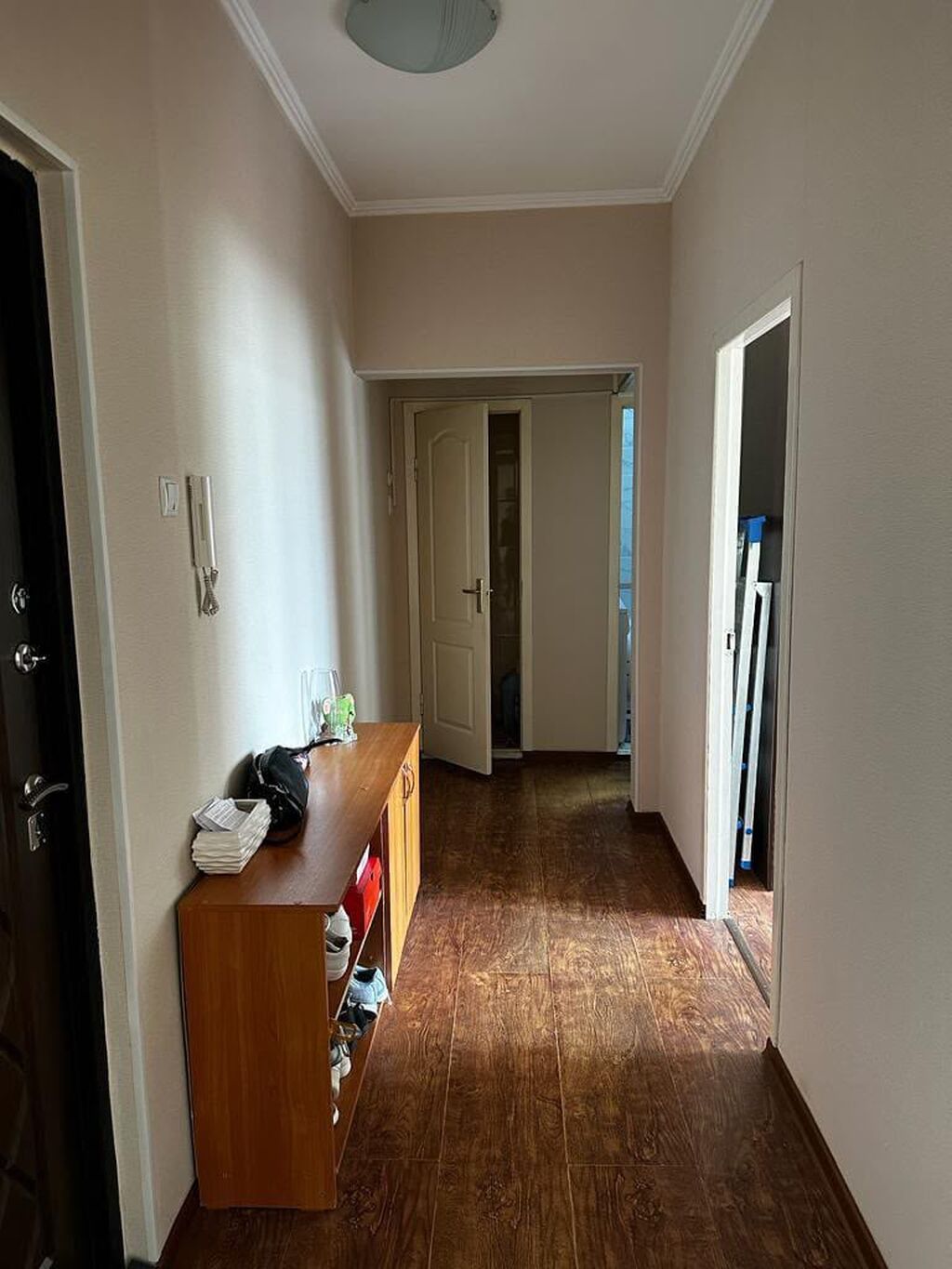 2 комнаты, 52 м², 7 мкр 106 серия, 5 этаж, Косметический ремонт: фото 7