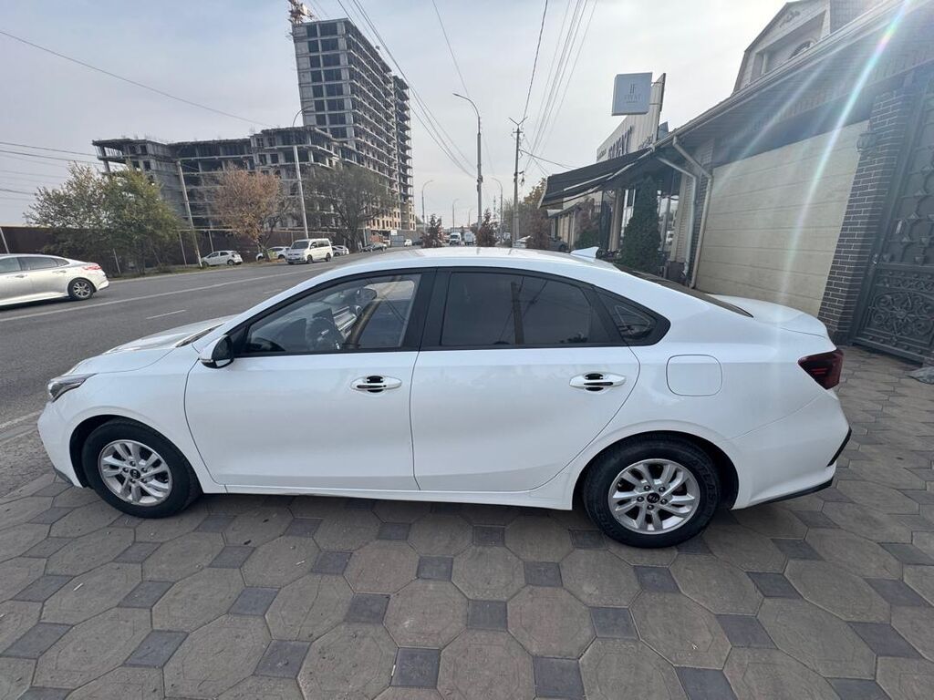 Kia K3: 2018 г., 1.6 л, Автомат, Бензин, Седан: фото 5