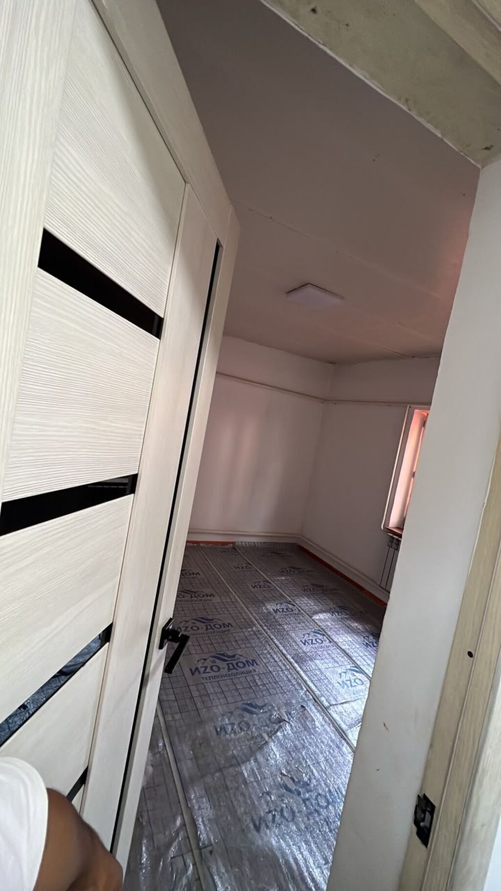 Сдаю 1-комнатную квартиру в Жилмассиве Келечек 12, д. 44. Район Рынок: фото 3