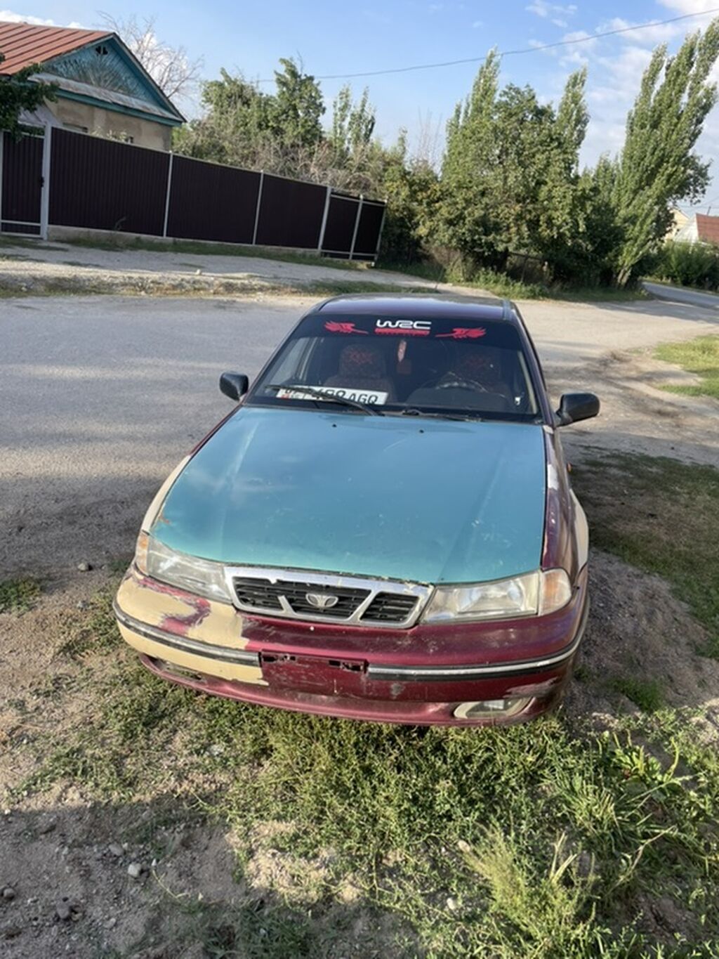 Daewoo Nexia: 1999 г., Механика, Бензин, Седан: фото 2