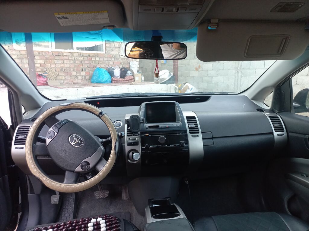Toyota Prius: 2008 г., 1.5 л, Вариатор, Гибрид, Хэтчбэк: фото 5