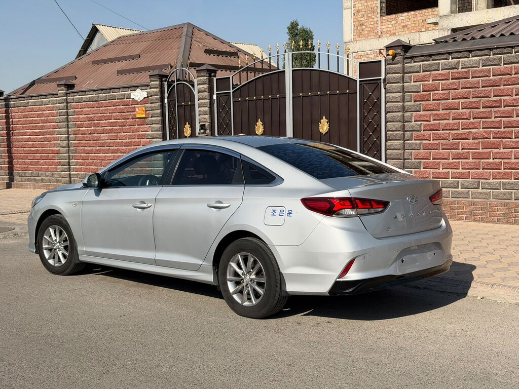 Hyundai Sonata: 2019 г., 2 л, Автомат, Газ, Седан: фото 6