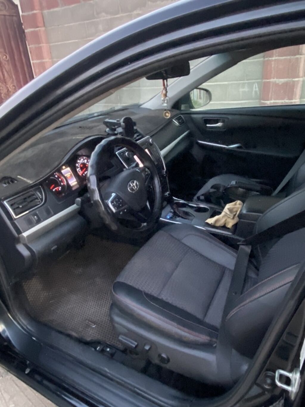 Toyota Camry: 2015 г., 2.5 л, Автомат, Седан: фото 3