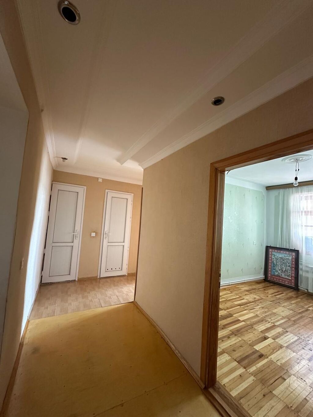 Sumqayıt, 4 otaqlı, Köhnə tikili, 113 kv. m