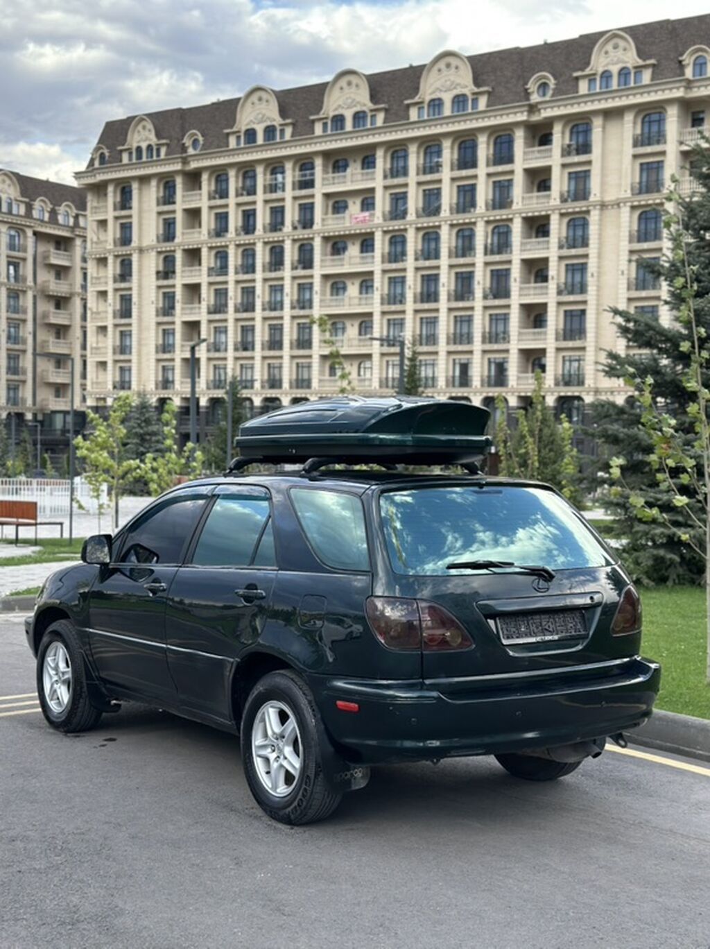 Lexus RX: 2000 г., 3 л, Бензин, Кроссовер: фото 3