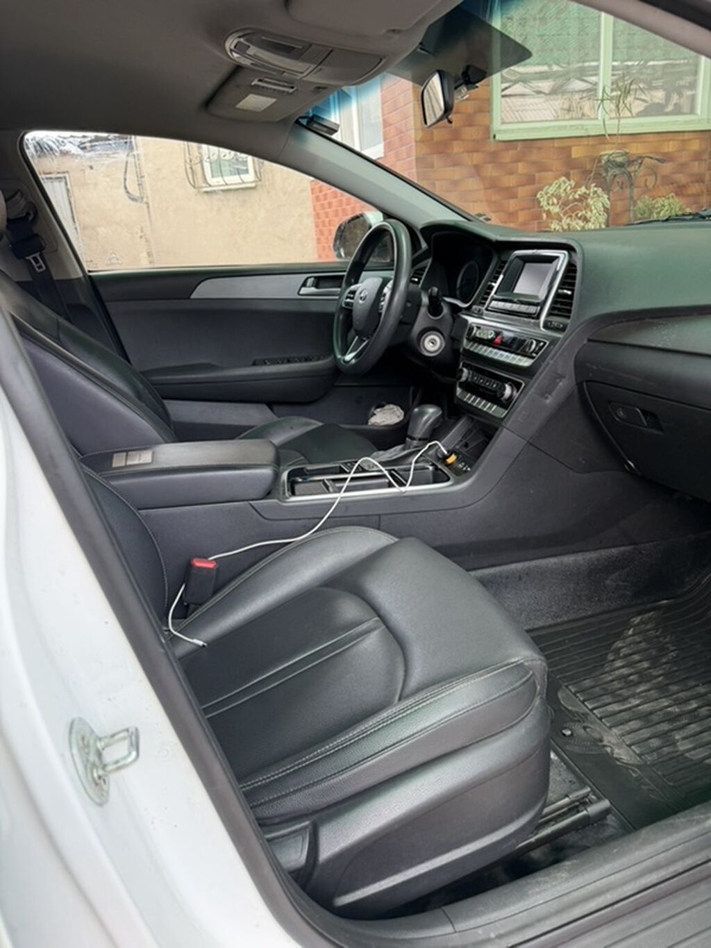 Hyundai Sonata: 2019 г., 2 л, Автомат, Газ, Седан: фото 4
