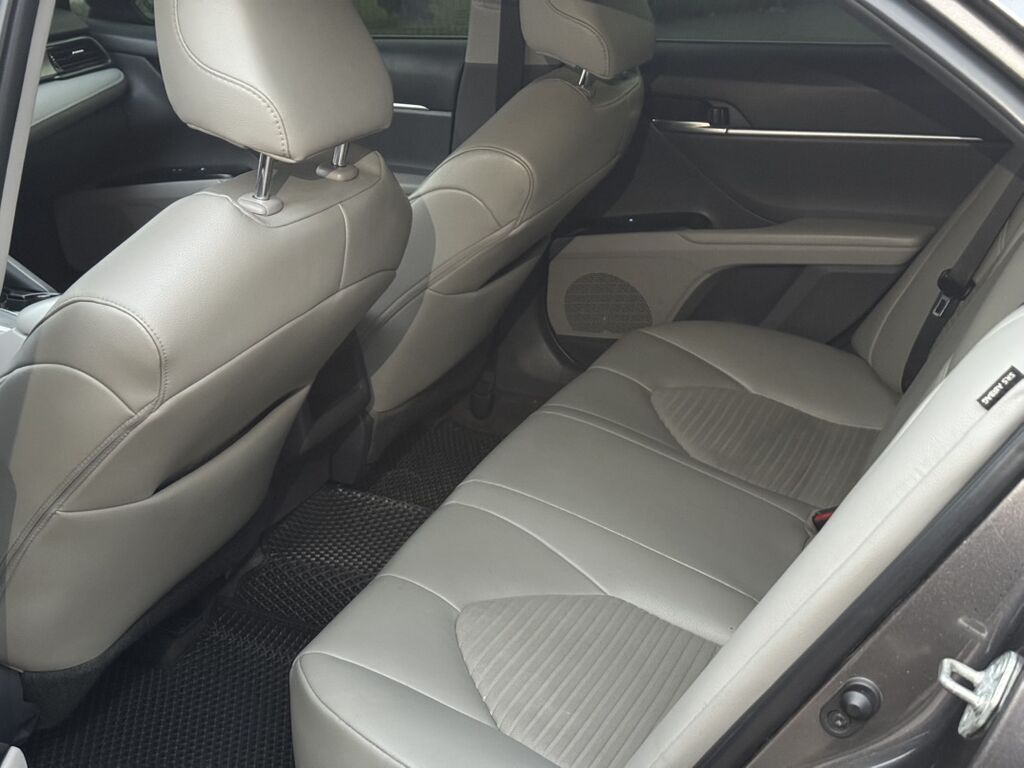 Toyota Camry: 2019 г., 2.5 л, Автомат, Бензин, Седан: фото 8