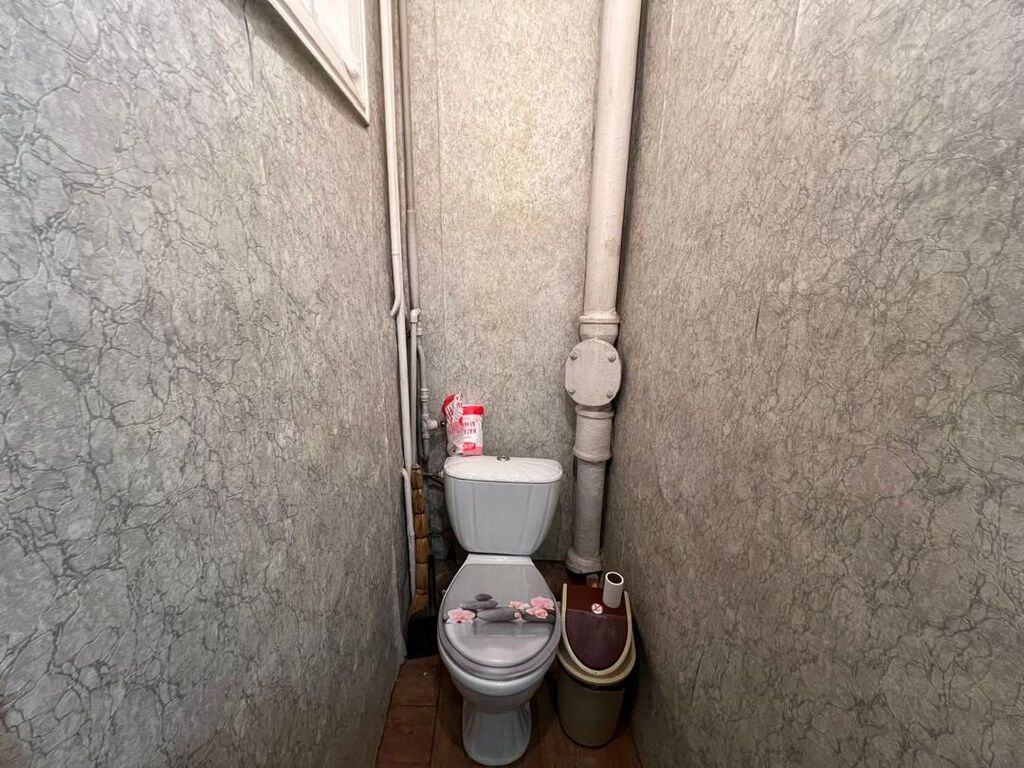 2 комнаты, 49 м², Молодая Гвардия Сталинка, 1 этаж, Старый ремонт: фото 7