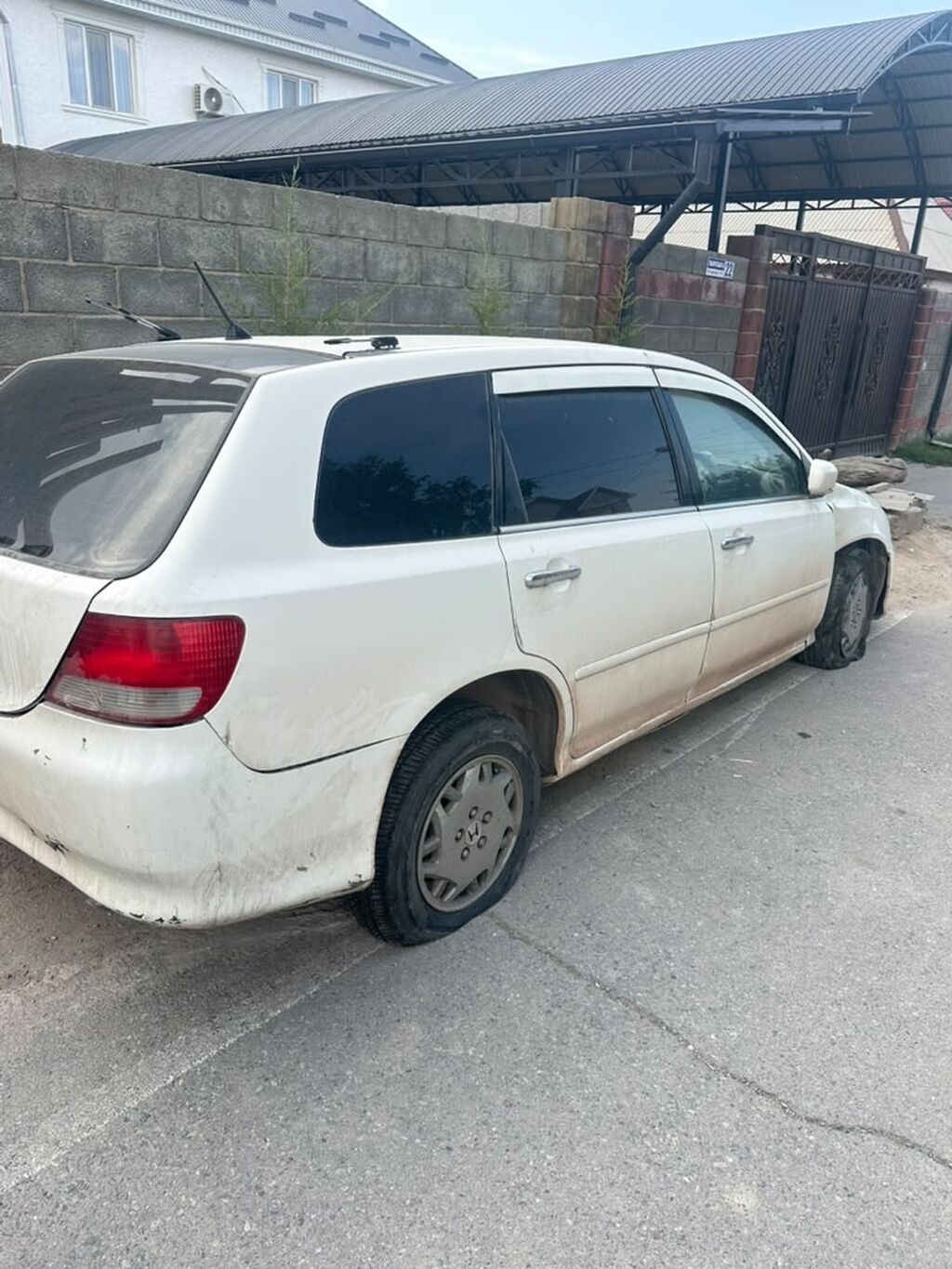 Honda Avancier: 1999 г., Автомат, Газ, Универсал: фото 2