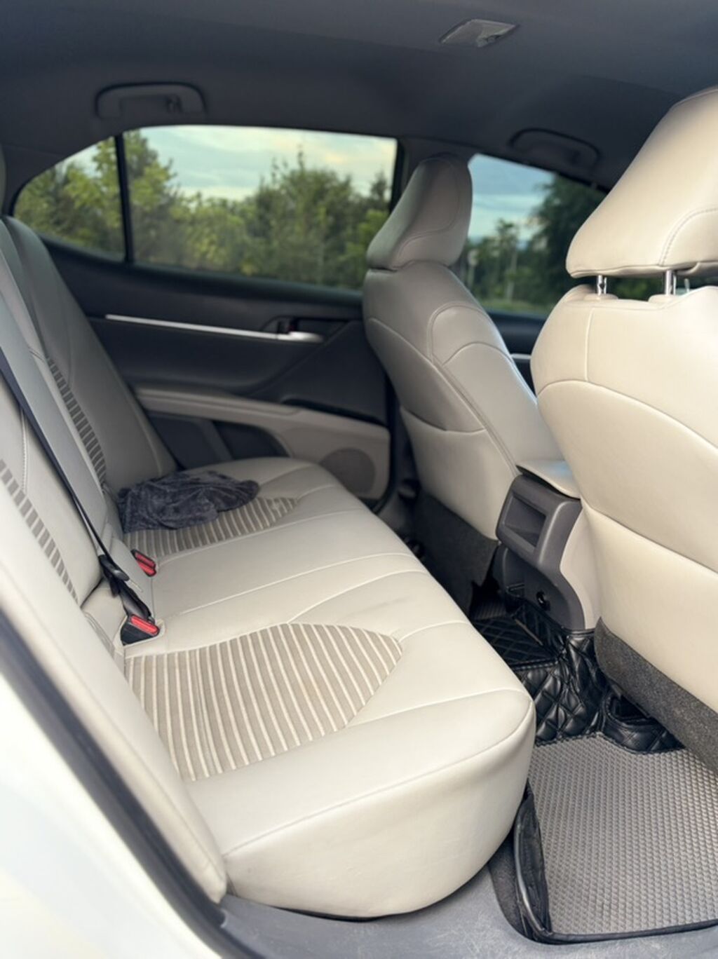 Toyota Camry: 2017 г., 2.5 л, Автомат, Бензин, Седан: фото 7