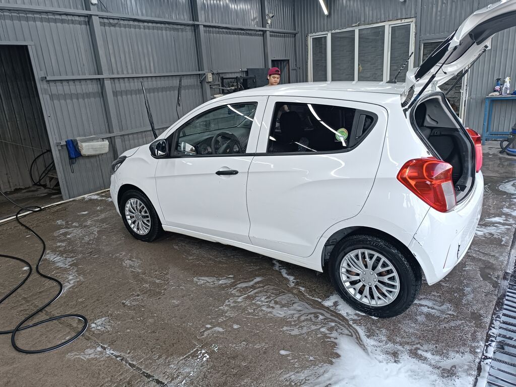 Chevrolet Spark: 2020 г., Вариатор, Газ: фото 3