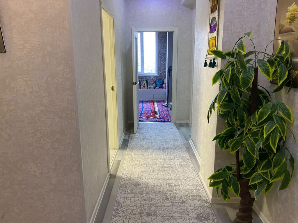 3 комнаты, 72 м², Элитка, 9 этаж, Евроремонт: фото 2