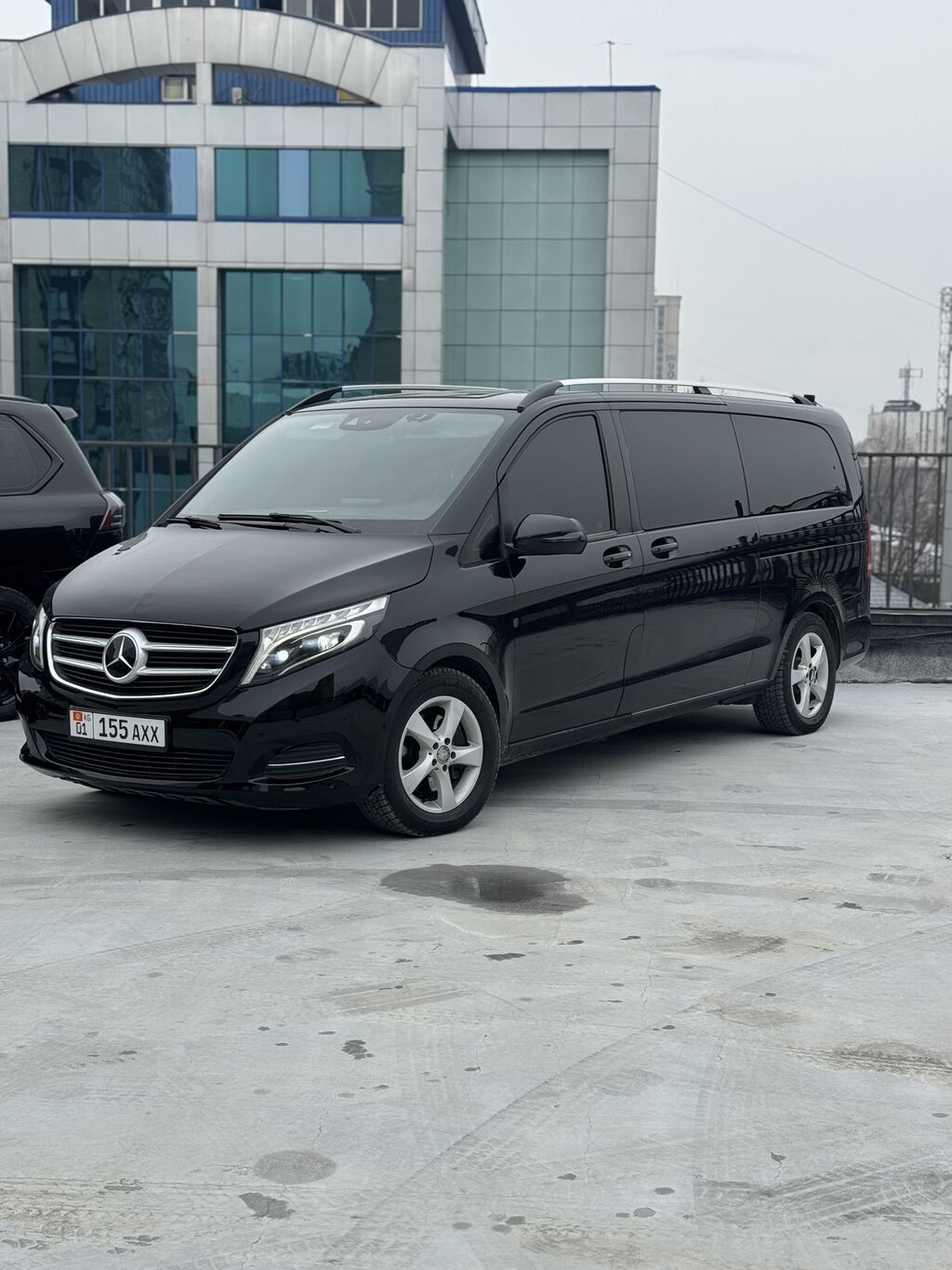 Mercedes-Benz V-Class: 2018 г., 2 л, Автомат, Дизель, Минивэн: фото 2