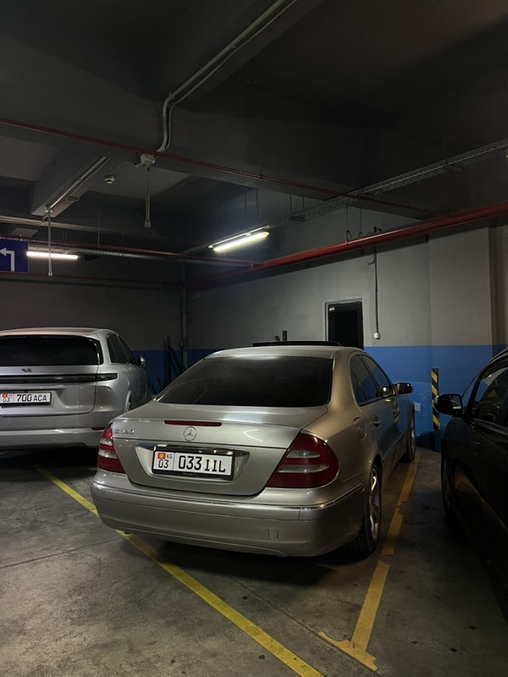 Mercedes-Benz E-Class: 2004 г., 3.2 л, Автомат, Газ, Седан: фото 3