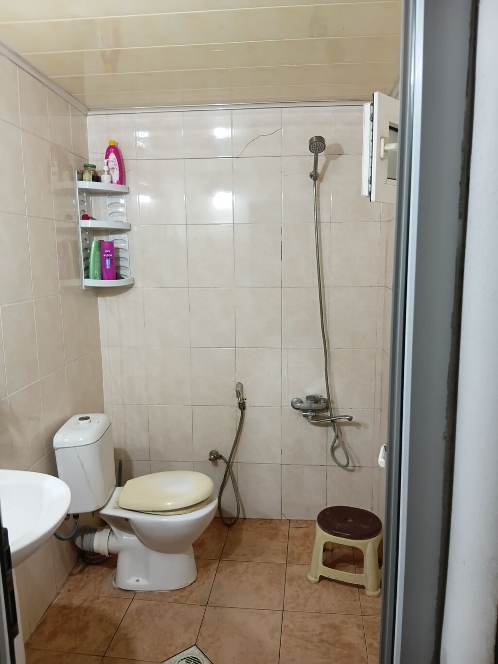 Binəqədi qəs. 4 otaqlı, 73 kv. m, Kredit yoxdur, Orta təmir