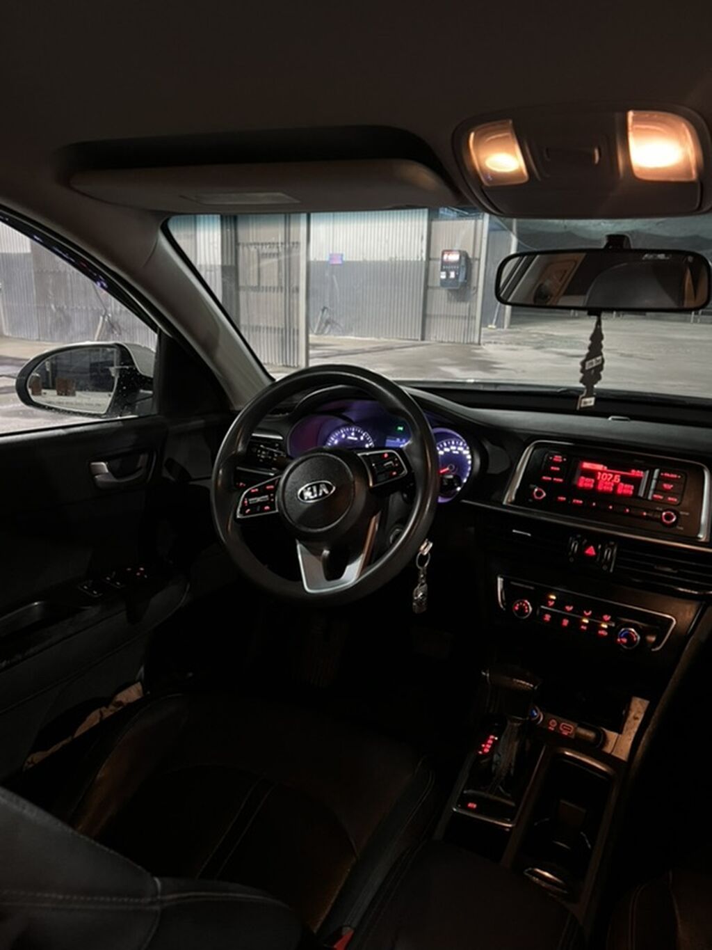 Сдаю Kia K5, Посуточно: фото 6