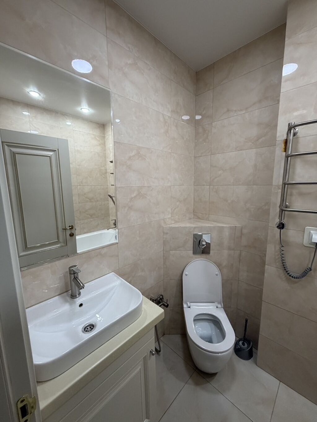Студия, 104 м², ЖД вокзал Элитка, 4 этаж, Дизайнерский ремонт: фото 7