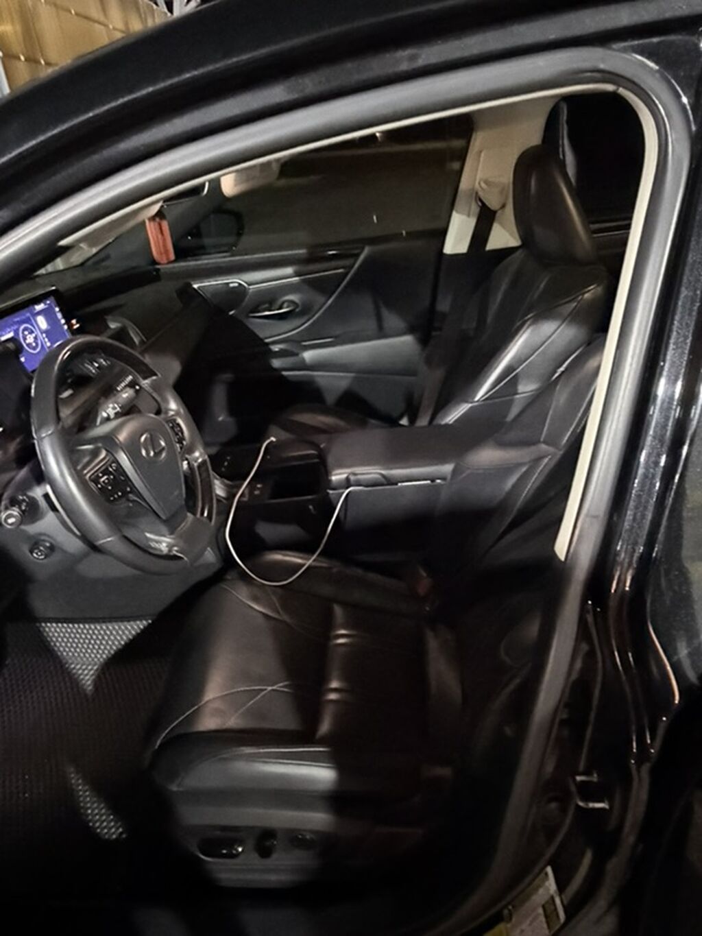 Lexus ES: 2021 г., 2.5 л, Вариатор, Гибрид, Седан: фото 8