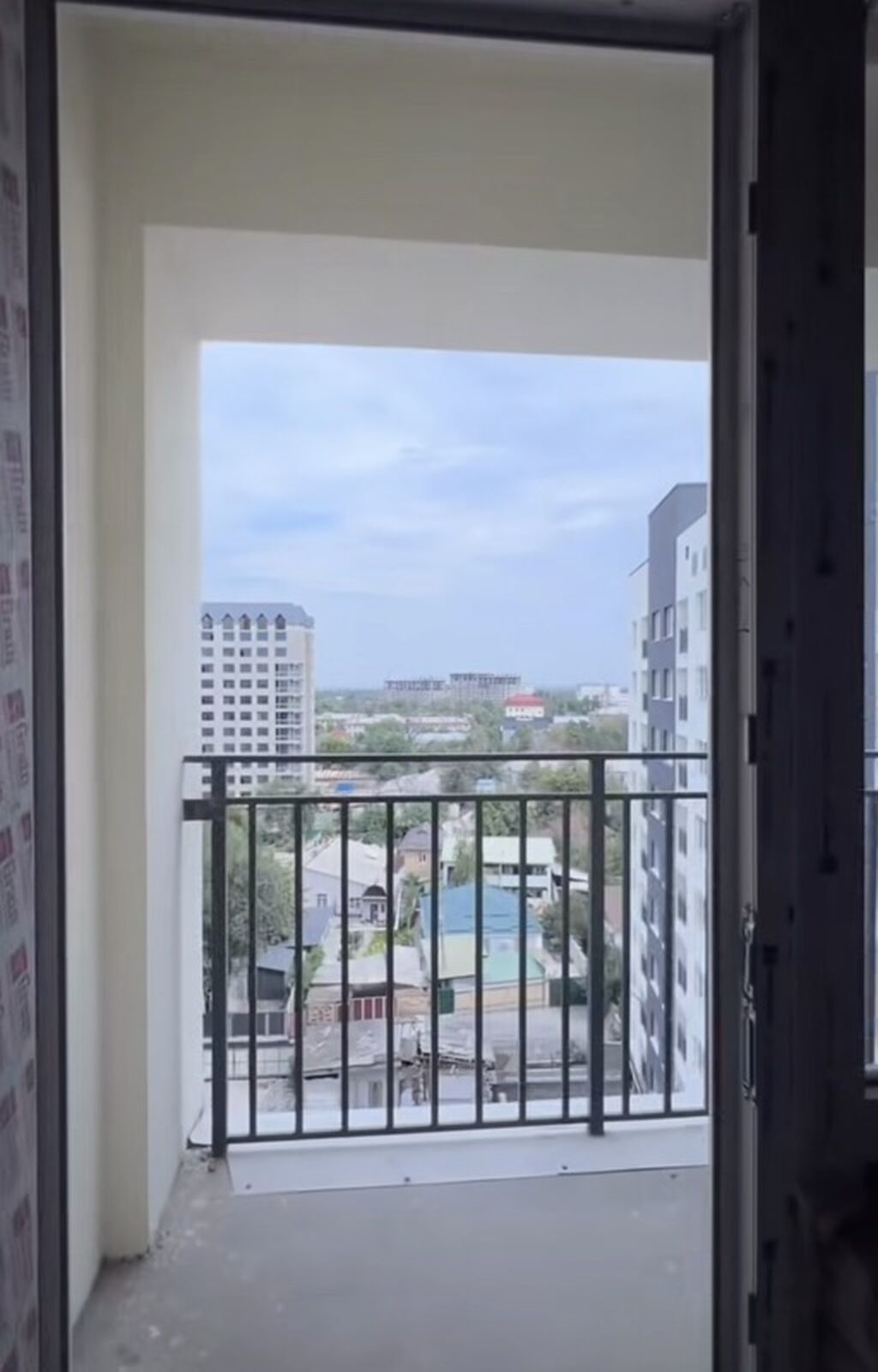 1 комната, 45 м², парк Фучика Элитка, 9 этаж, ПСО (под самоотделку): фото 2
