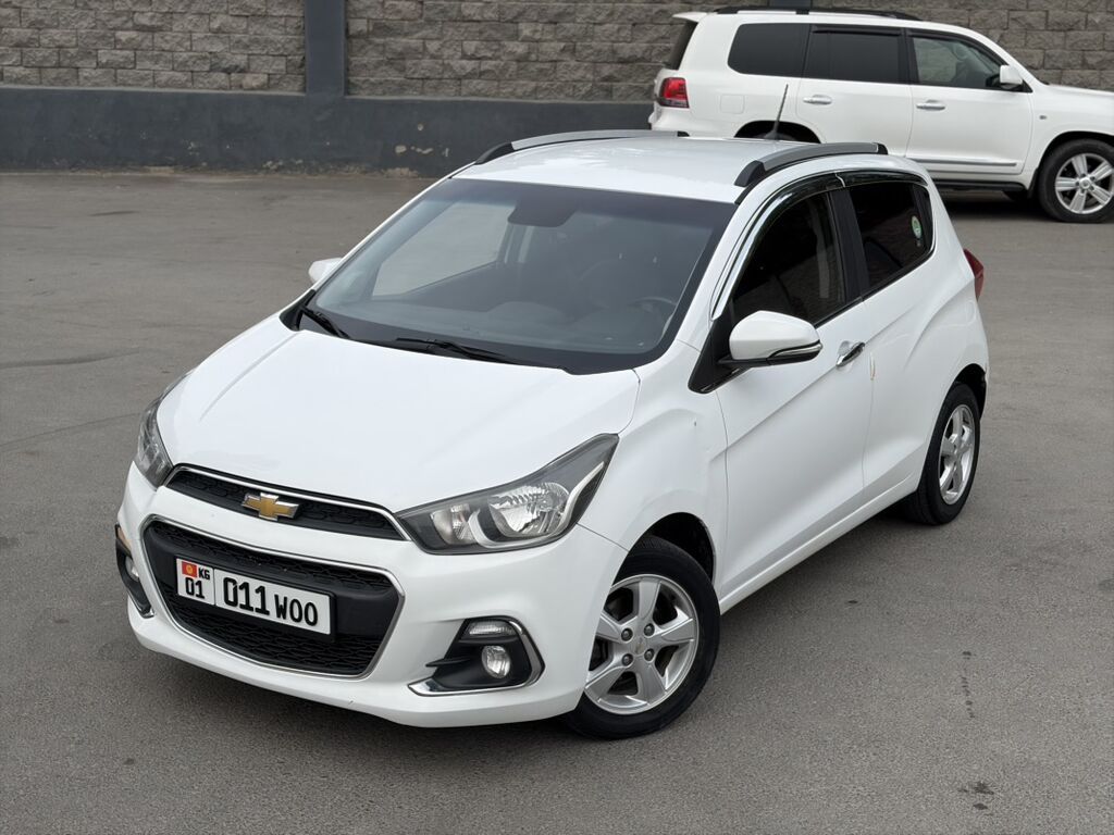Chevrolet Spark: 2016 г., 1 л, Вариатор, Бензин, Хэтчбэк: фото 2