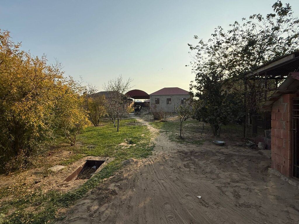 Sumqayıt, 120 kv. m, 4 otaqlı, Hovuzsuz, Kombi, Qaz, İşıq