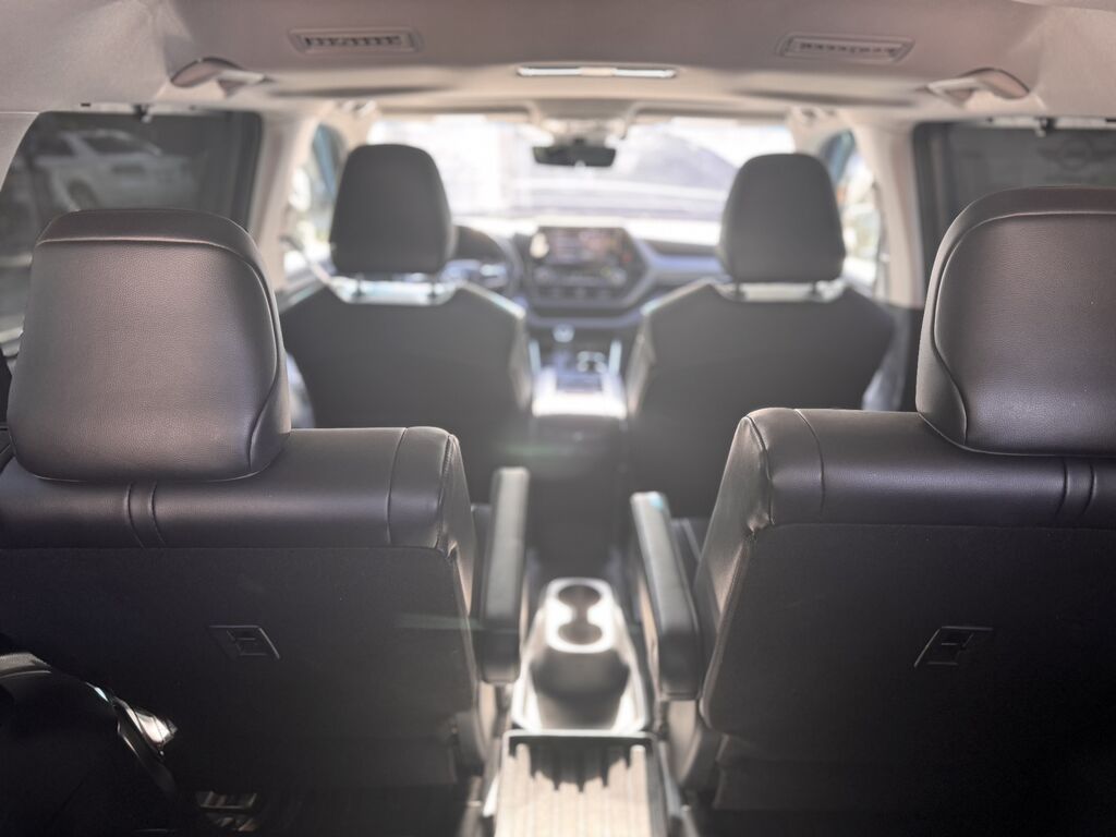 Toyota Highlander: 2021 г., 2.5 л, Автомат, Гибрид, Кроссовер: фото 7