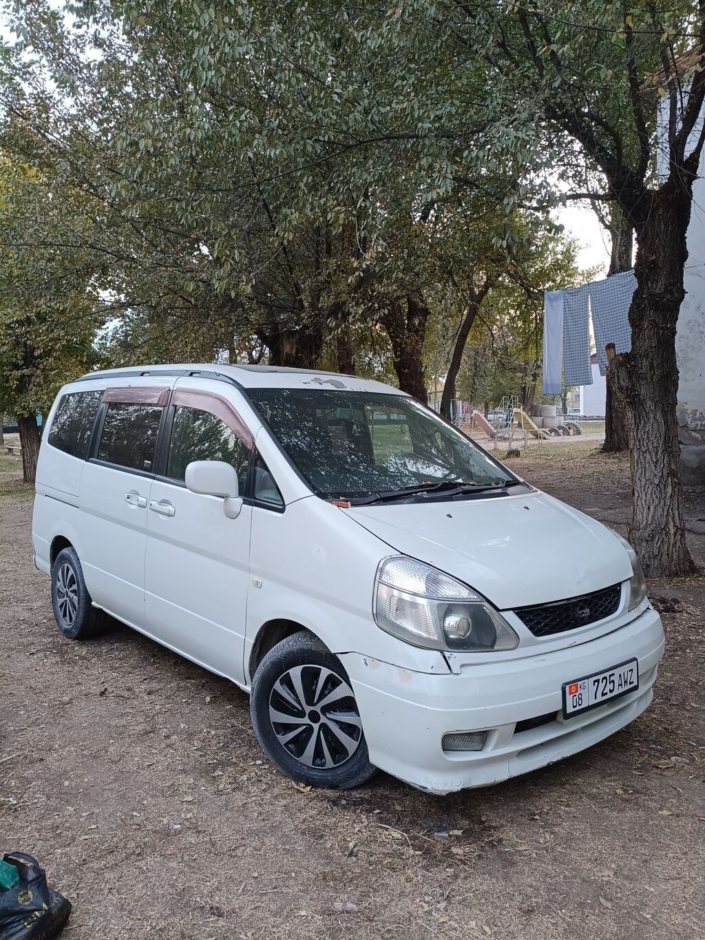 Nissan Serena: 2001 г., 2 л, Автомат, Газ, Минивэн: фото 4
