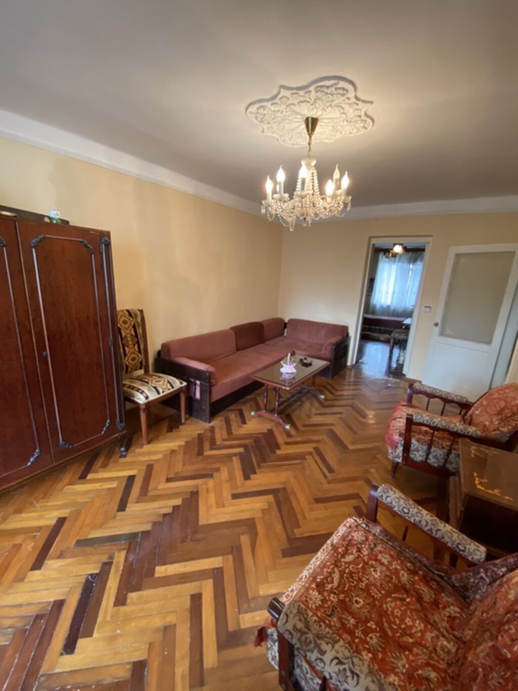 Bakı, Yasamal, 3 otaqlı, Köhnə tikili, m. İnşaatçılar, 70 kv. m