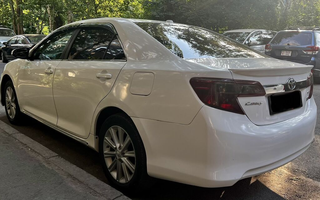 Toyota Camry: 2012 г., 2.5 л, Вариатор, Гибрид, Седан: фото 5