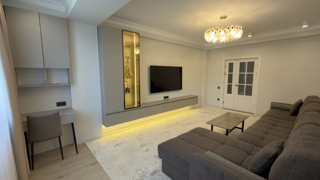 2 комнаты, 77 м², Южная Магистраль Элитка, 2 этаж, Дизайнерский ремонт: фото 8