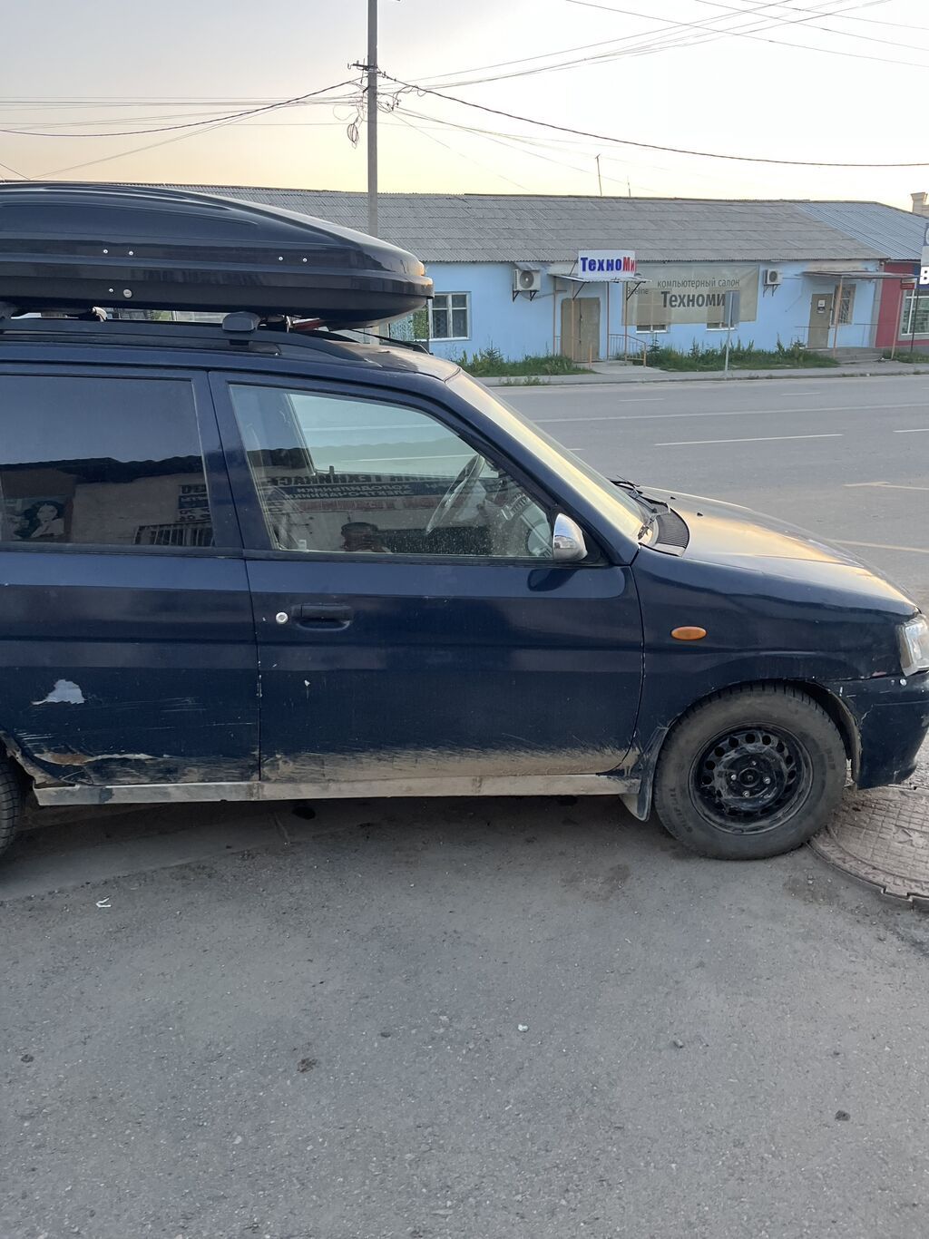 Mazda Demio: 2000 г., 1.3 л, Механика, Бензин, Хэтчбэк: фото 5