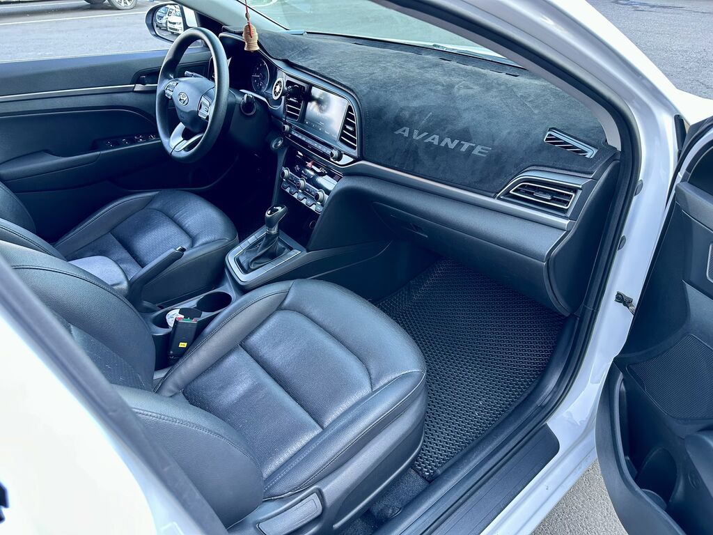 Hyundai Avante: 2019 г., 1.6 л, Автомат, Бензин, Седан: фото 7