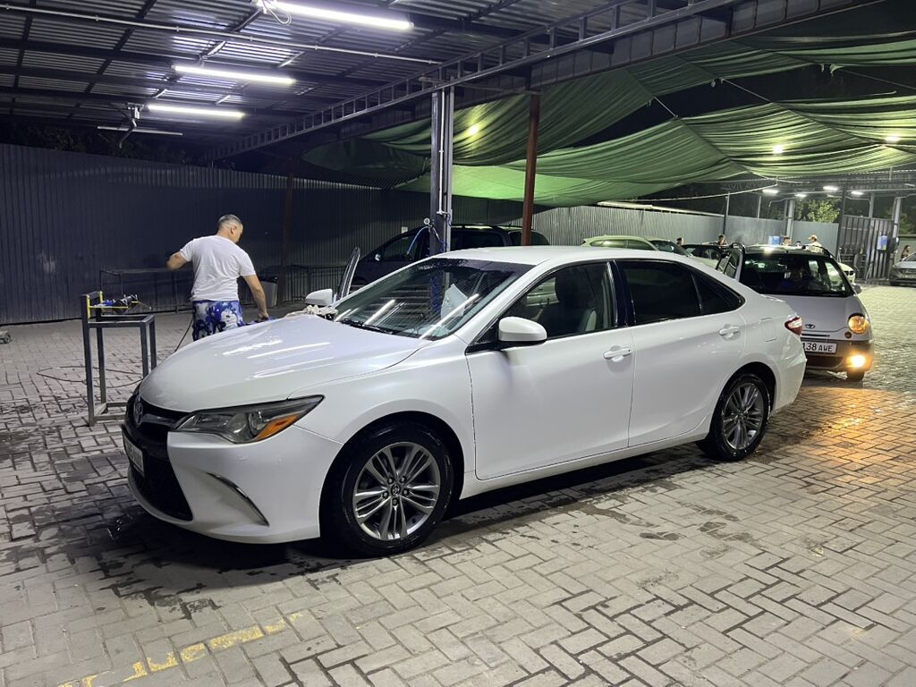 Toyota Camry: 2016 г., Седан: фото 2