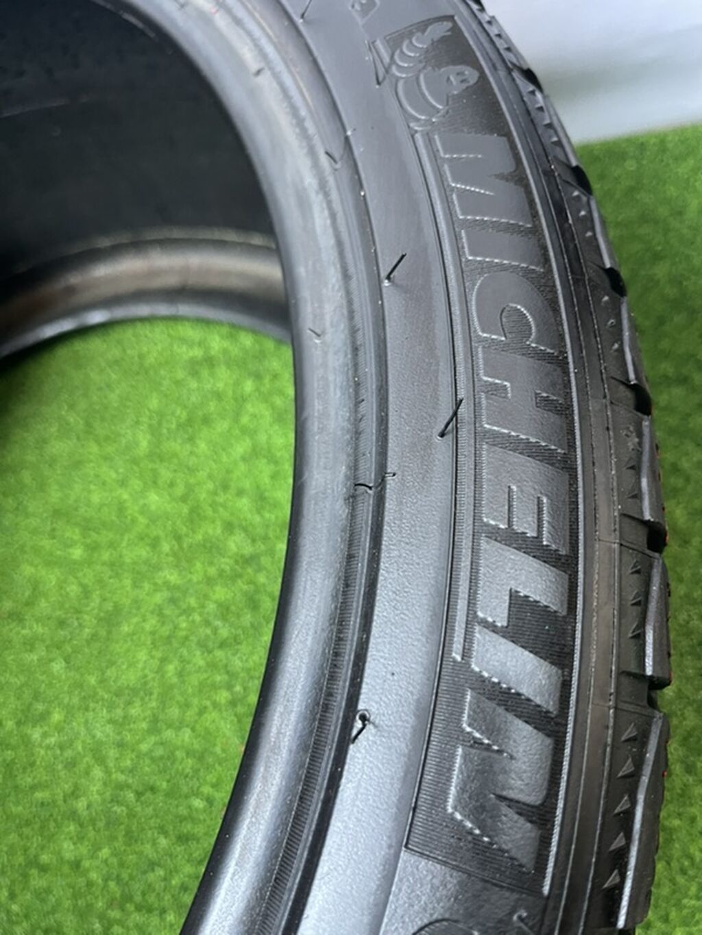 Шины 295 / 30 / R 20, Зима, Б/у, Пара, Легковые, Франция, Michelin: фото 4