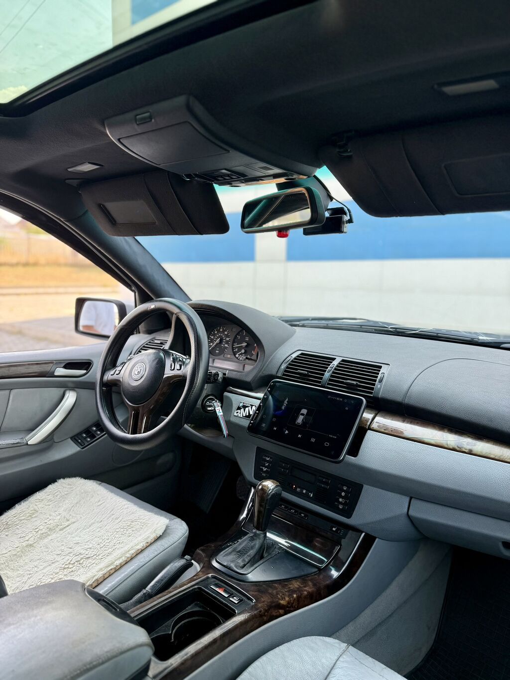 BMW X5: 2002 г., 4.4 л, Автомат, Газ, Кроссовер: фото 6