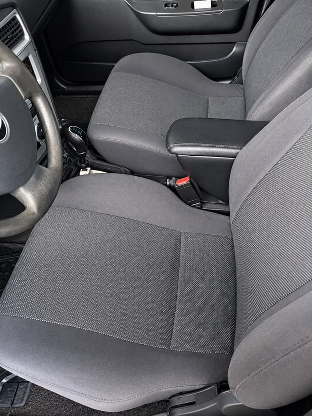 Daewoo Nexia: 2012 г., 1.6 л, Механика, Бензин, Седан: фото 7
