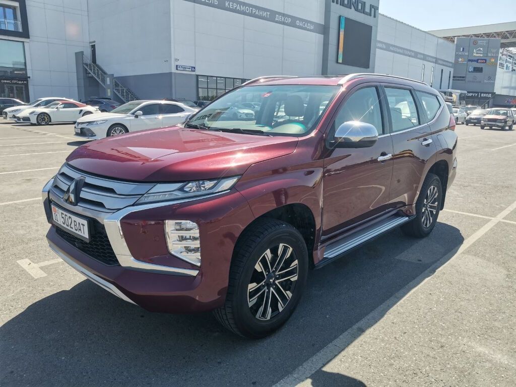 Mitsubishi Montero Sport: 2022 г., 3 л, Автомат, Бензин, Внедорожник: фото 6