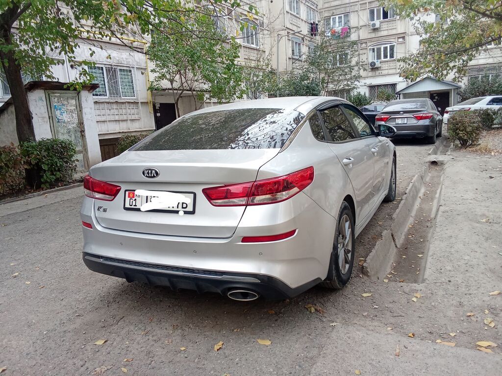 Kia K5: 2019 г., 2 л, Автомат, Газ, Седан: фото 2