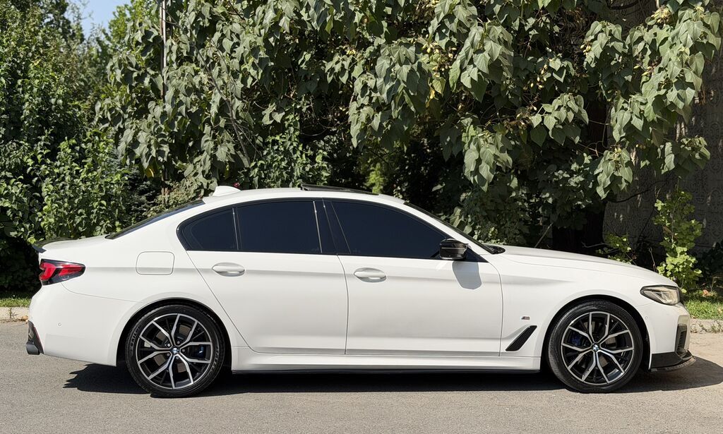 BMW 5 series: 2021 г., 2 л, Автомат, Бензин, Седан: фото 5