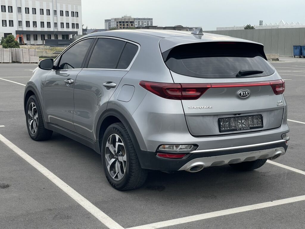 Kia Sportage: 2019 г., 2 л, Автомат, Дизель, Кроссовер: фото 4