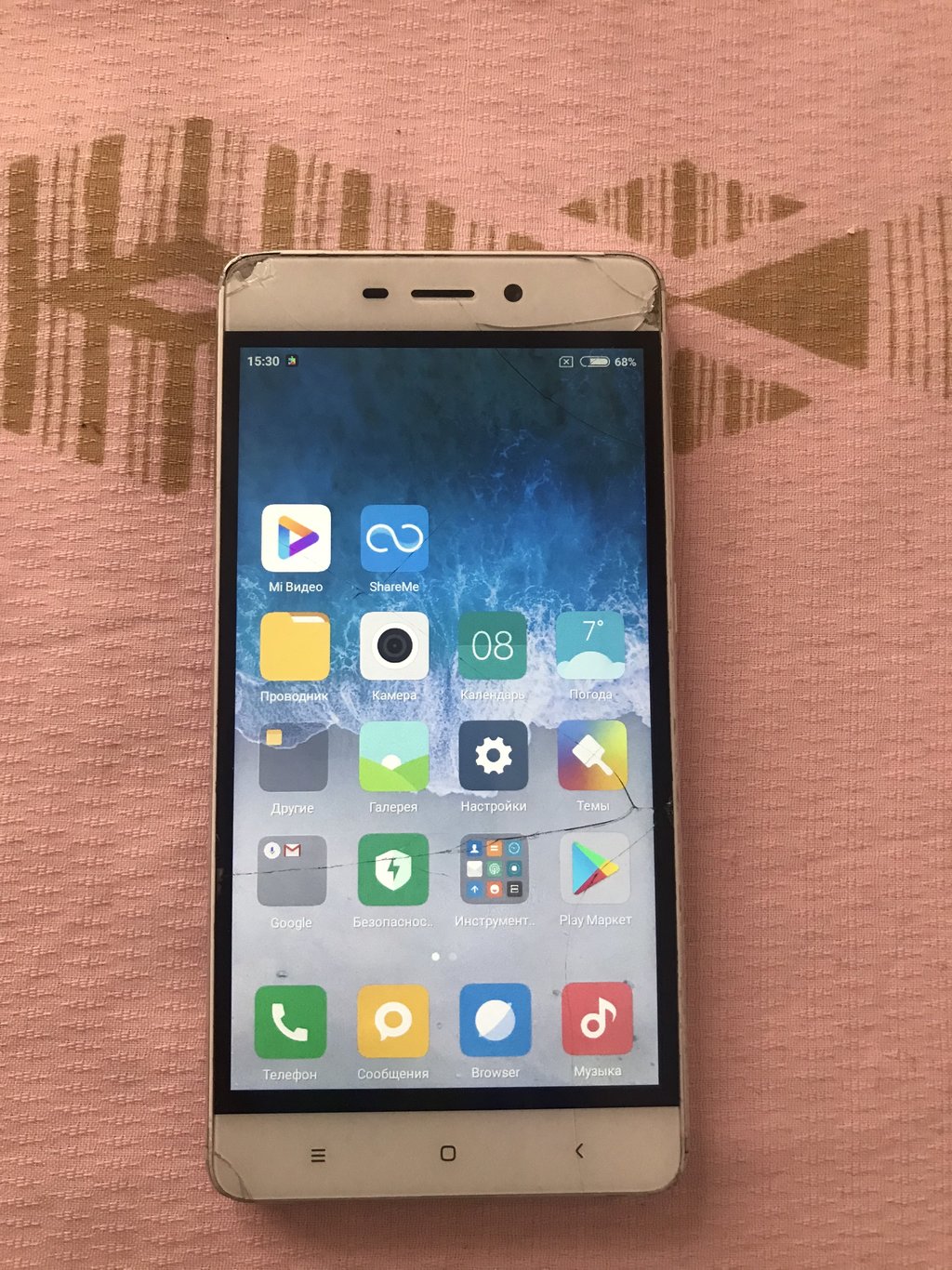 Redmi 4 white. Редми 4 бу.