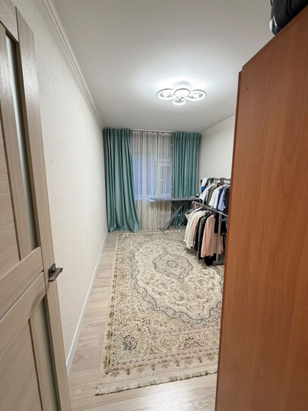 2-комнатная квартира, 43 м², 7 мкр, свежий ремонт: фото 5