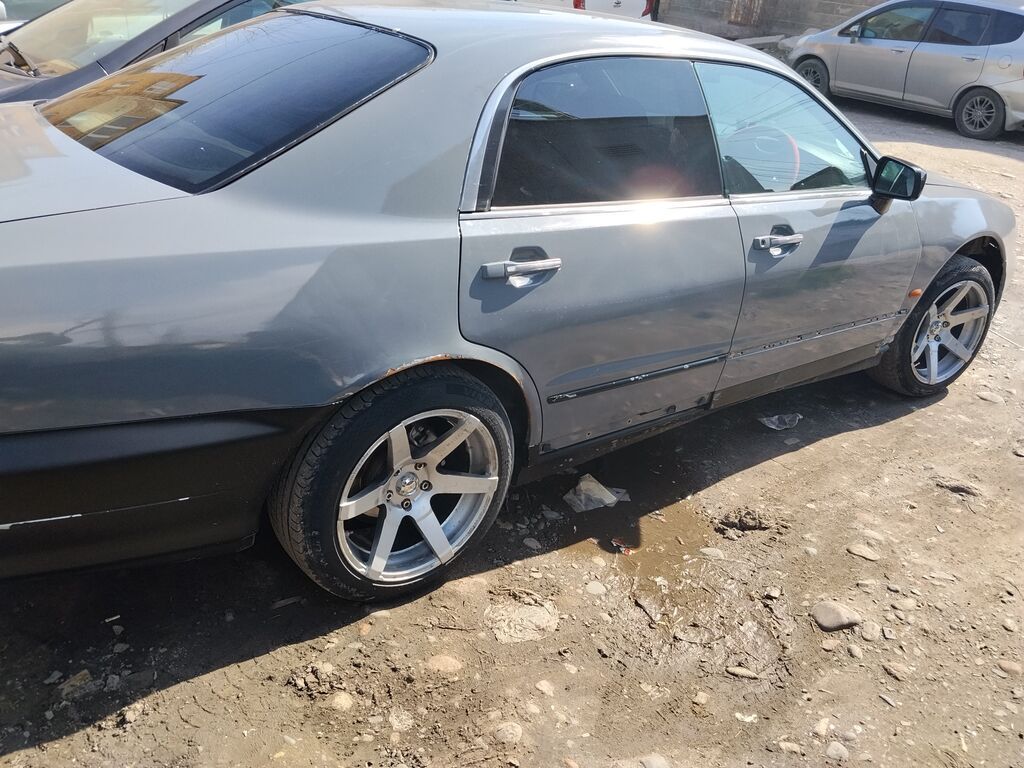 Mitsubishi Diamante: 2001 г., 2.5 л, Автомат, Бензин, Седан: фото 3