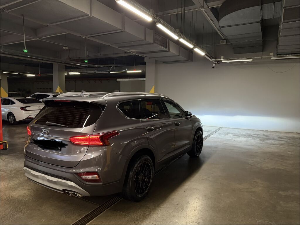 Hyundai Santa Fe: 2019 г., 2 л, Автомат, Дизель, Кроссовер: фото 5