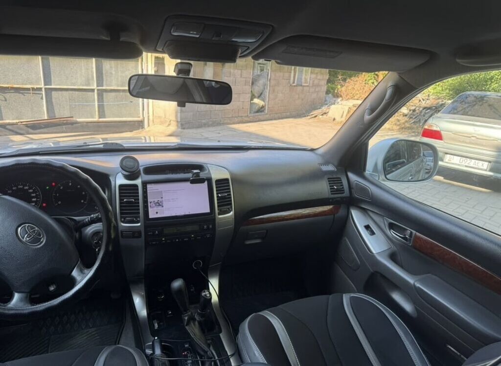 Toyota Land Cruiser Prado: 2004 г., 3 л, Автомат, Дизель, Внедорожник: фото 7