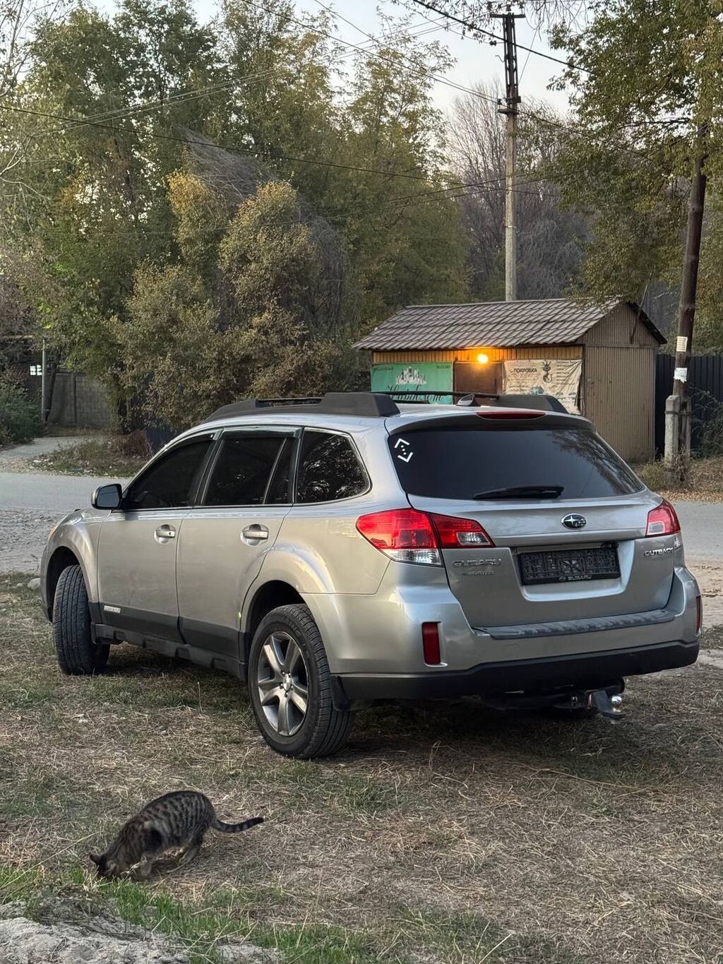 Subaru Outback: 2010 г., 2.5 л, Автомат, Бензин, Универсал: фото 2