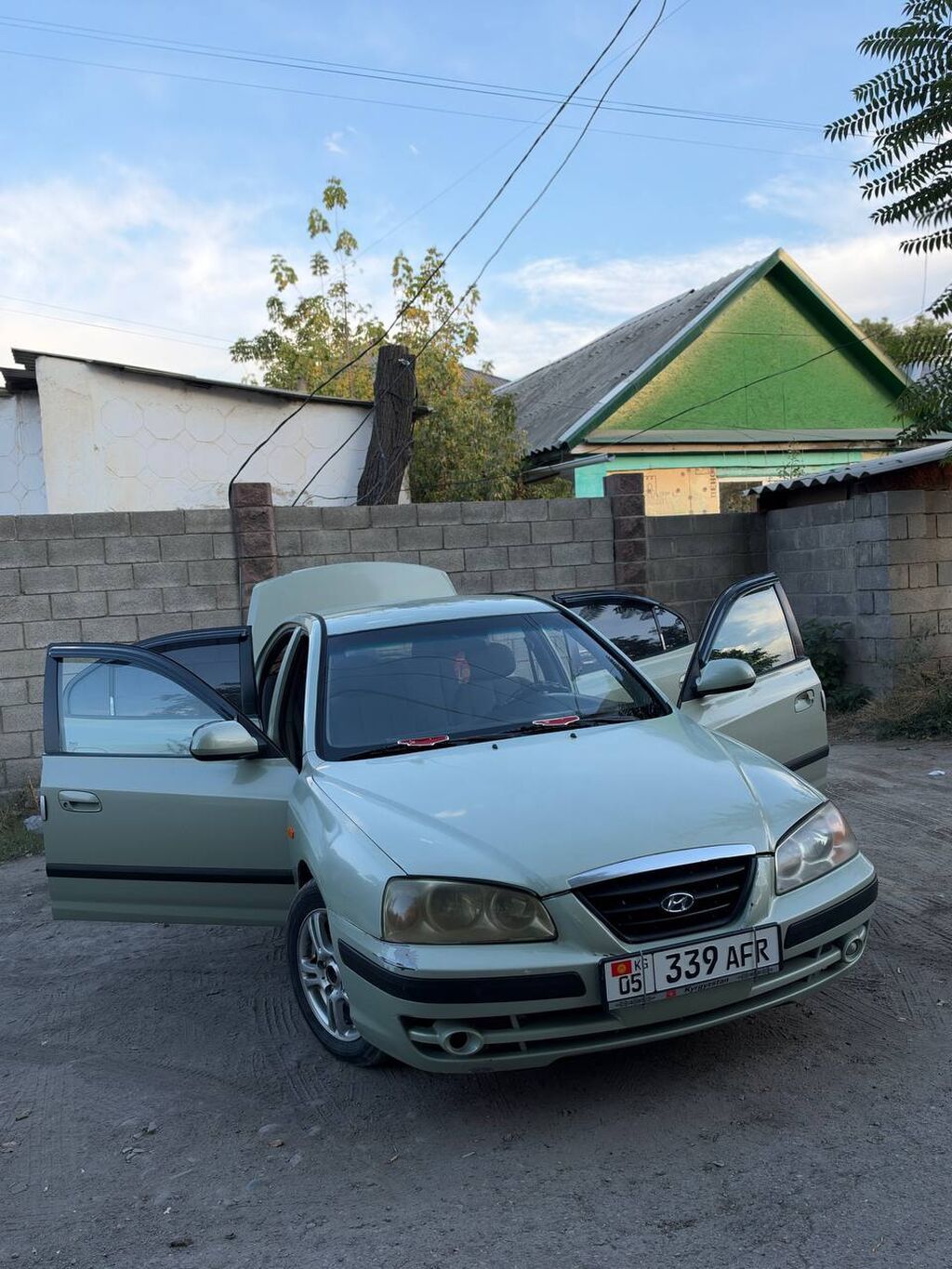 Hyundai Elantra: 2003 г., 1.6 л, Бензин, Седан: фото 2