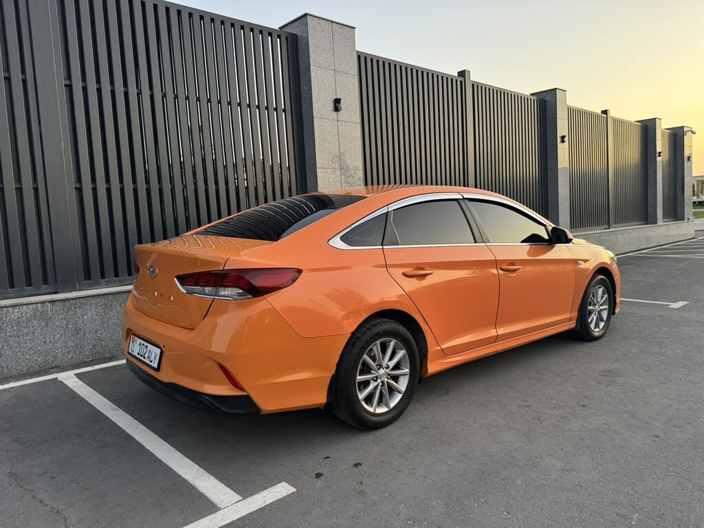 Hyundai Sonata: 2018 г., 2 л, Автомат, Газ, Седан: фото 6